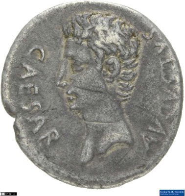 Denar (ANT), Augustus19 bis 18 v. Chr.Antike HerrscherprägungGaius Iulius Caesar (Octavianus), seit 27 v. Chr. Augustus (63 v.-14 n. Chr.)