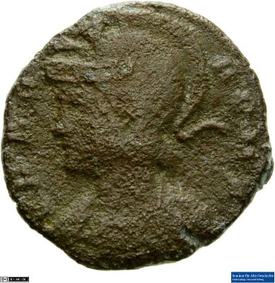 Nummus, Urbs Roma333-334 n. Chr.Antike HerrscherprägungConstantinus I. (um 270/288-337 n. Chr.)