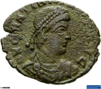 Aes 3, Gratianus367-375 n. Chr.Antike HerrscherprägungGratianus (18.04.359 - 25.08.383 n. Chr.)