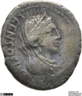 Denar (ANT), Röm. Republik: P. Crepusius, C. Mamilius Limetanus und L. Marcius Censorinus82 v. Chr.Stadt